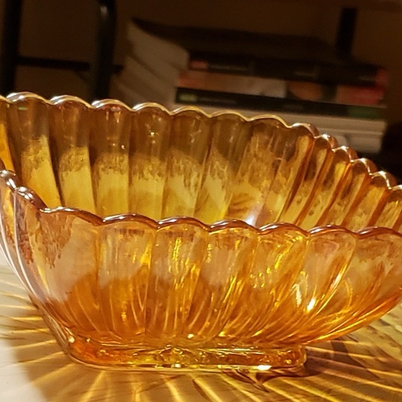 A Vintage Square Amber Glass Candy Bowl With a Starburst Bottom - Picture 3 of 4